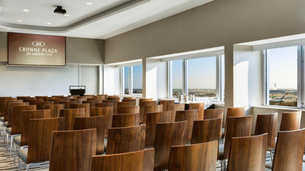 Crowne Plaza Jfk Airport New York City, An Ihg Hotel المظهر الخارجي الصورة